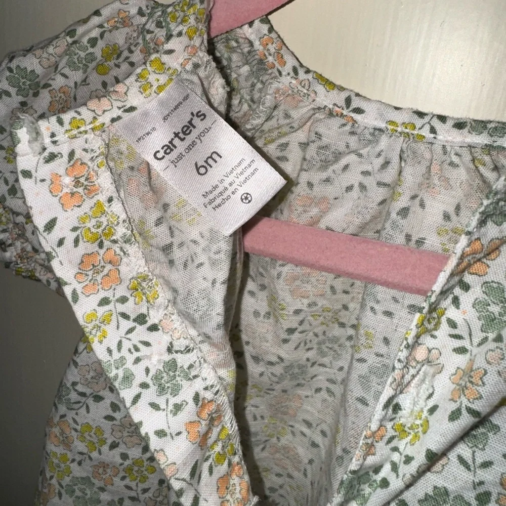Carters bubble romper - Picture 4 of 4
